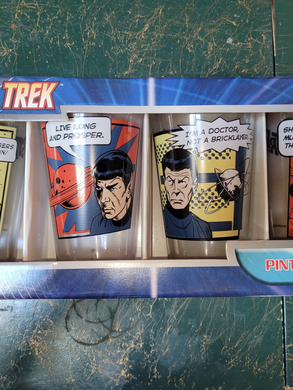 Star Trek Comic Pint Glass Set with Spock and McCoy - Unbranded